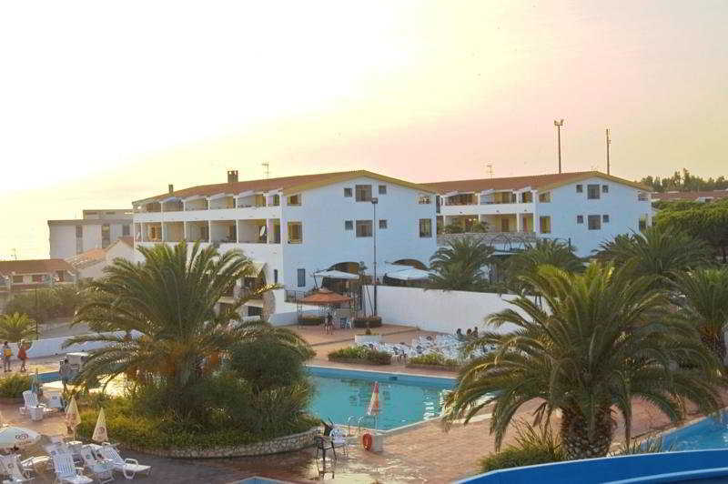 San Domenico Family Hotel Scalea Exterior photo