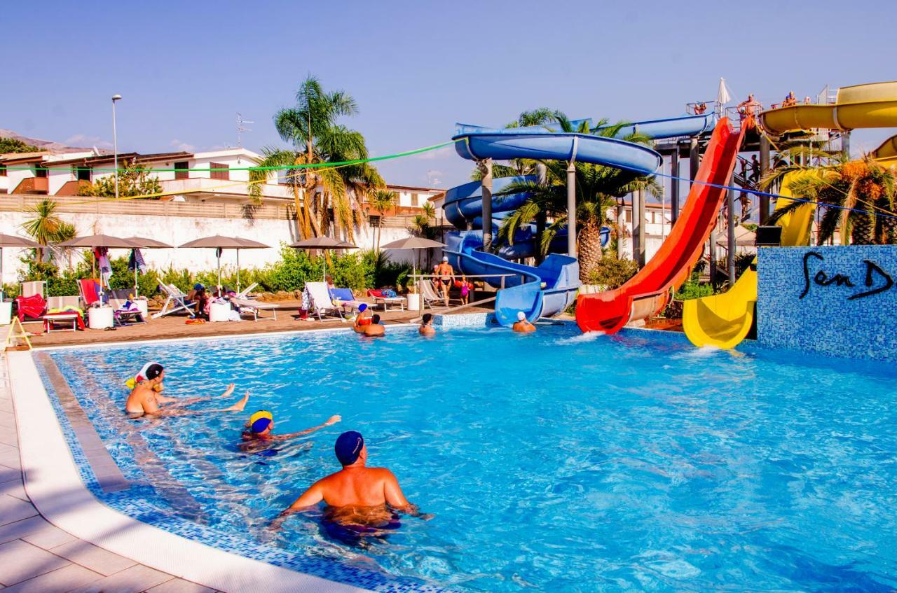 San Domenico Family Hotel Scalea Exterior photo